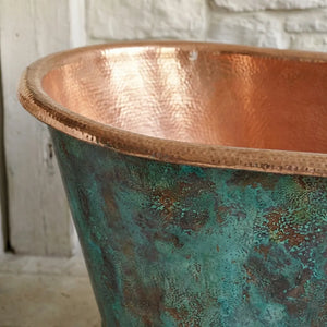 Handmade Verdigris Copper Clawfoot Bathtub - Luxury Freestanding Copper Soaking TubHandmade Copper Clawfoot Bathtub - Verdigris Freestanding Luxury Tub