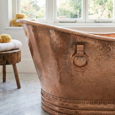 Hammered Copper Bathtub - Solid Hammered Copper Soaking TubHammered Copper Bathtub - Solid Hammered Copper Soaking Tub