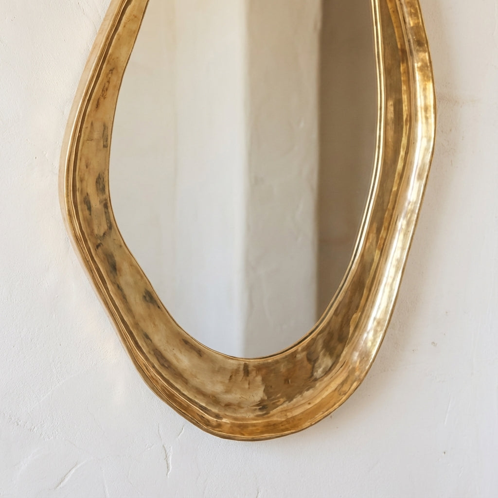 Irregular Brass Wall Mirror – Handmade Curved Vanity & Bathroom Decor