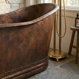 Vintage Hammered Copper Freestanding Bathtub - Rustic Farmhouse Soaking TubVintage Hammered Copper Freestanding Bathtub 