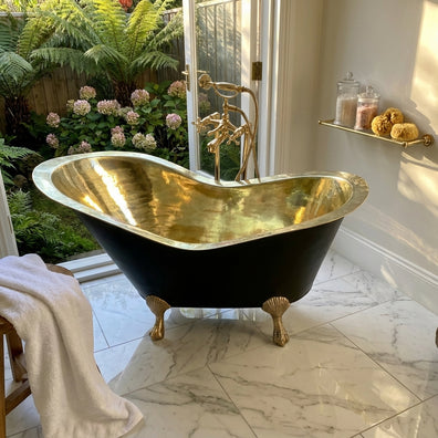 Brass Clawfoot Brass Bathtub With Black ExteriorBrass Clawfoot Bathtub with Black Exterior Finish