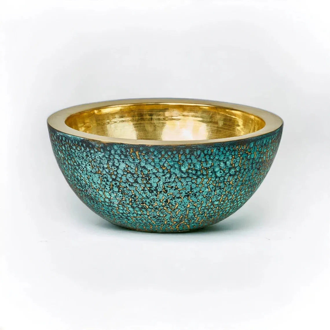 Round Brass Washbasin with Verdigris Patina – Luxury Vessel Sink