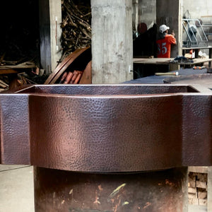 Copper farmhouse sink