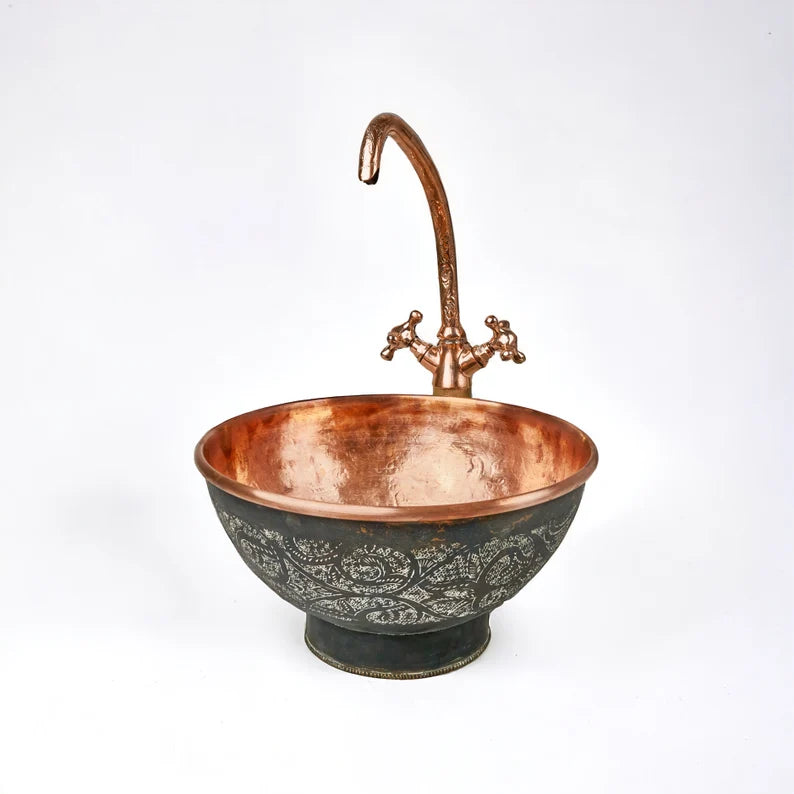 Copper Vessel Sink Bathroom , Black Wash Basin With Copper Faucet - Zayian