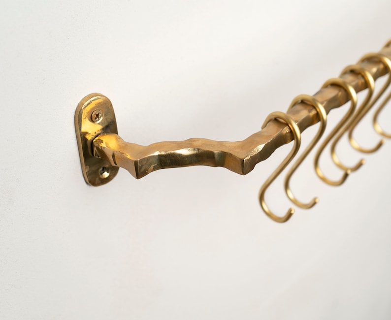 Pot hanger for kitchen