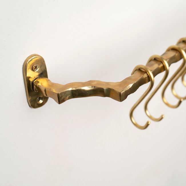 Pot hanger for kitchen