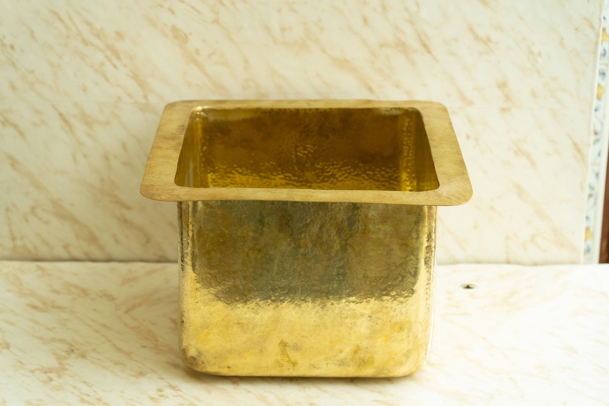 Unlacquered Brass Sink Hammered Square Undermount Kitchen Sink , Solid Brass Bar Sink including drain Zayian