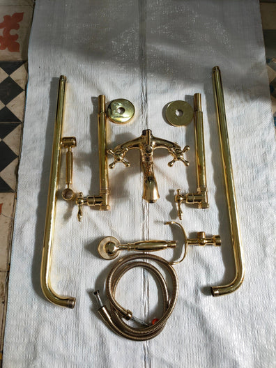 Unlaquered Brass Freestanding Tub Filler Faucet Solid Brass Freestanding Tub Filler With Hand Held, Unlacquered Brass Faucet