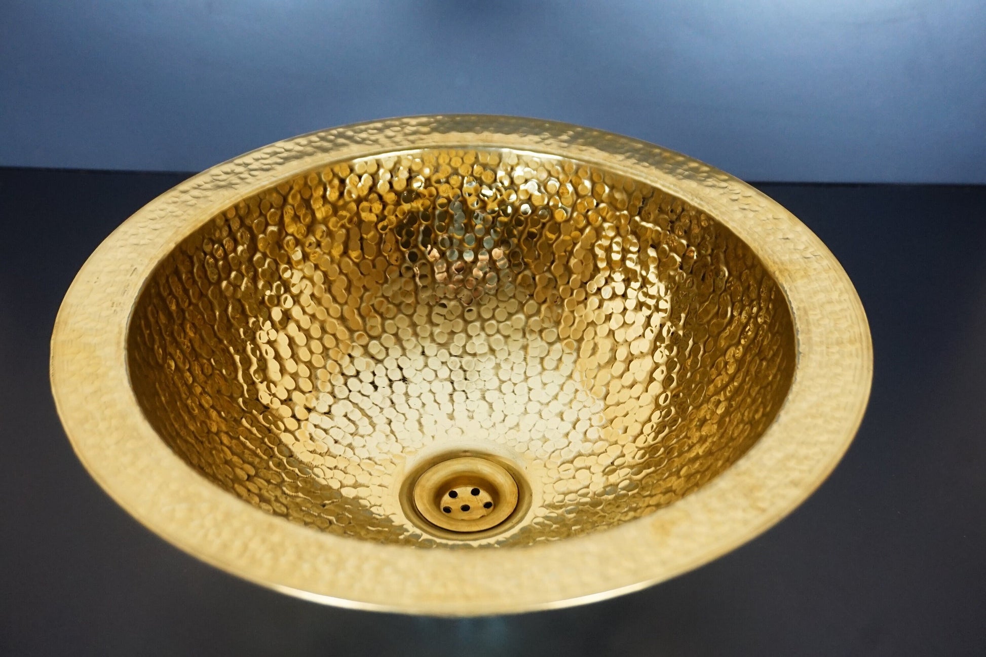 Vintage Solid Brass Lavatory Sink Zayian 