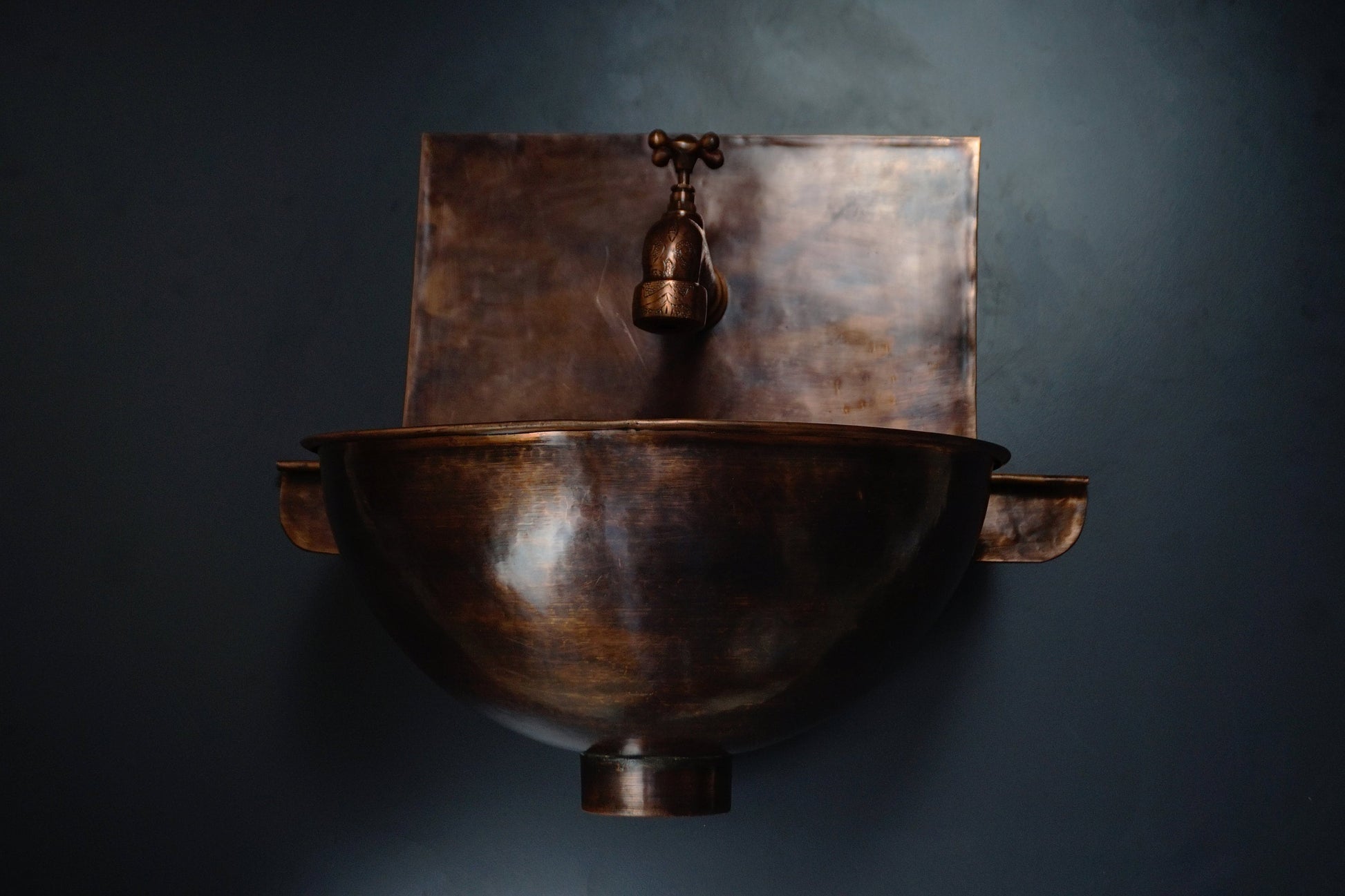 Rustic Copper wall mount vessel sink Bathroom Zayian