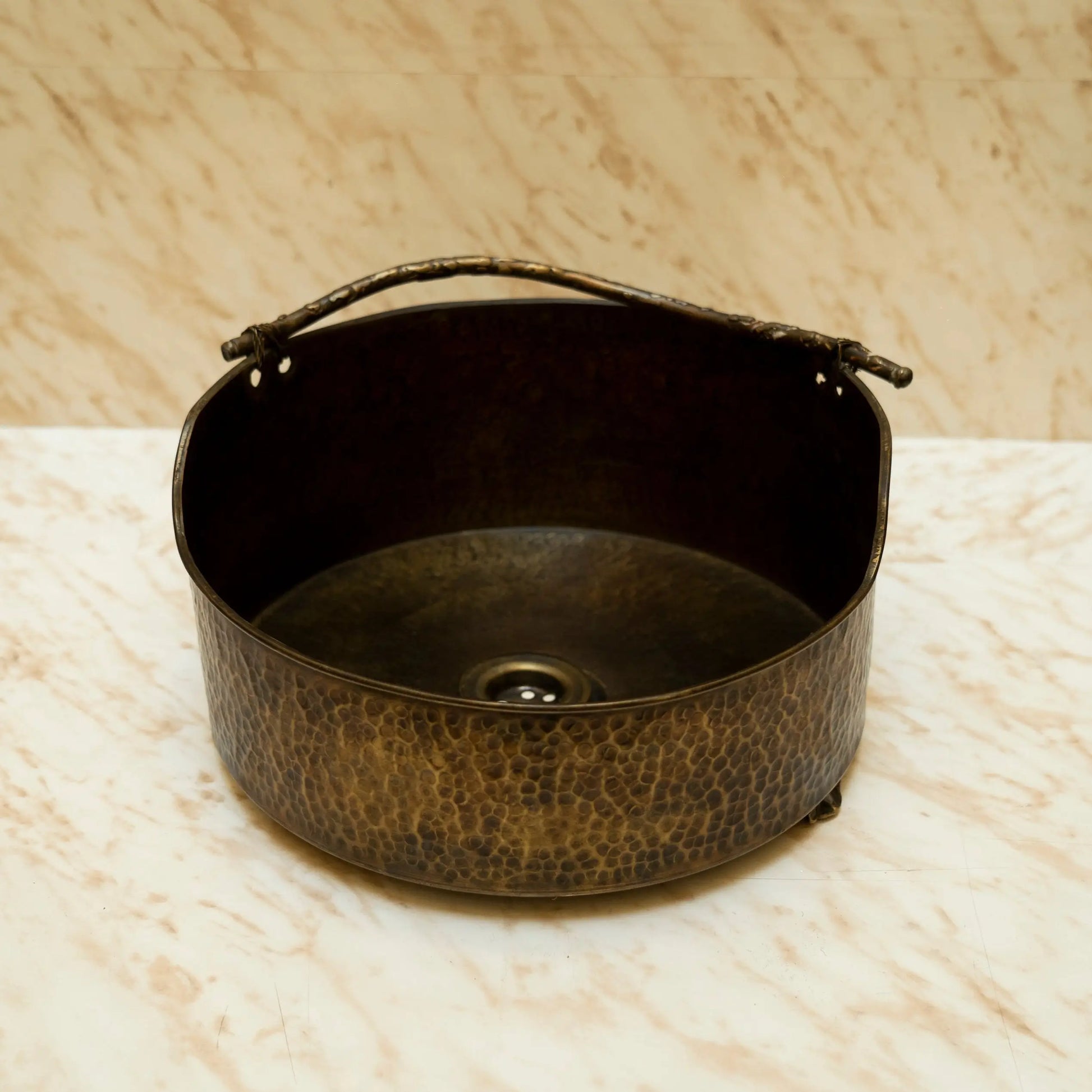 Aged Brass Hammered Round Bathroom Sink Zayian