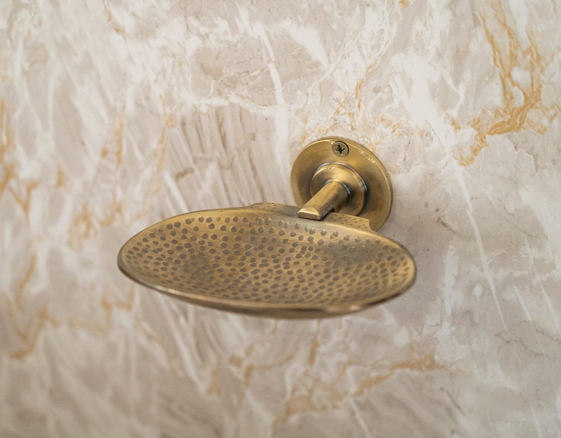 Vintage Style Hammered Solid Brass Wall Mounted Bath Shower Soap Dish Holder Bathroom Accessories Zayian
